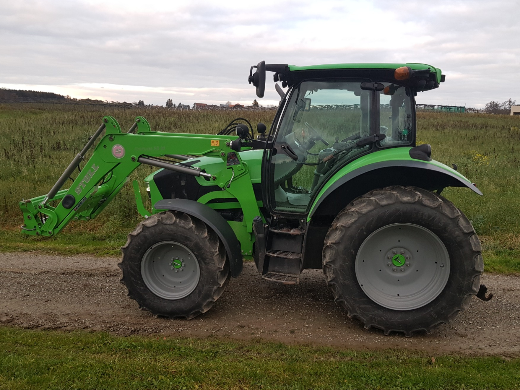 Miettraktor cropper 2dd86b8da9bfda39b32c369564e30286