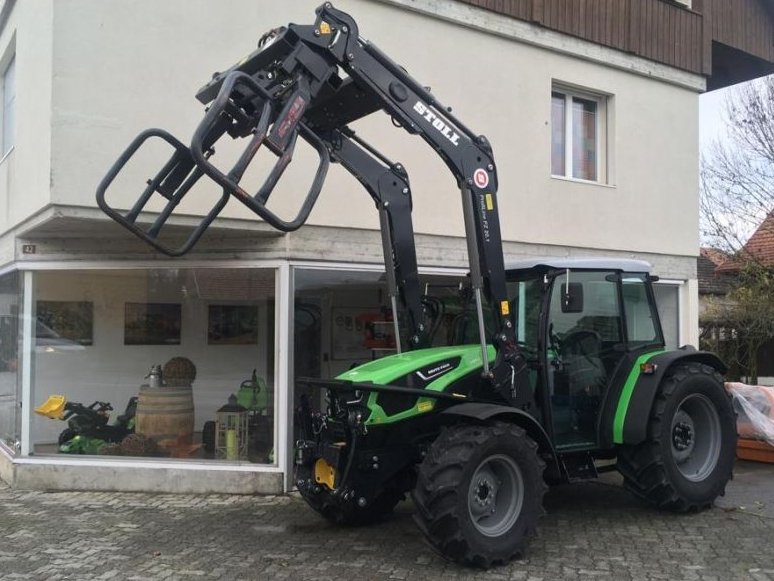 Deutz - Fahr Traktoren + Mähdrescher