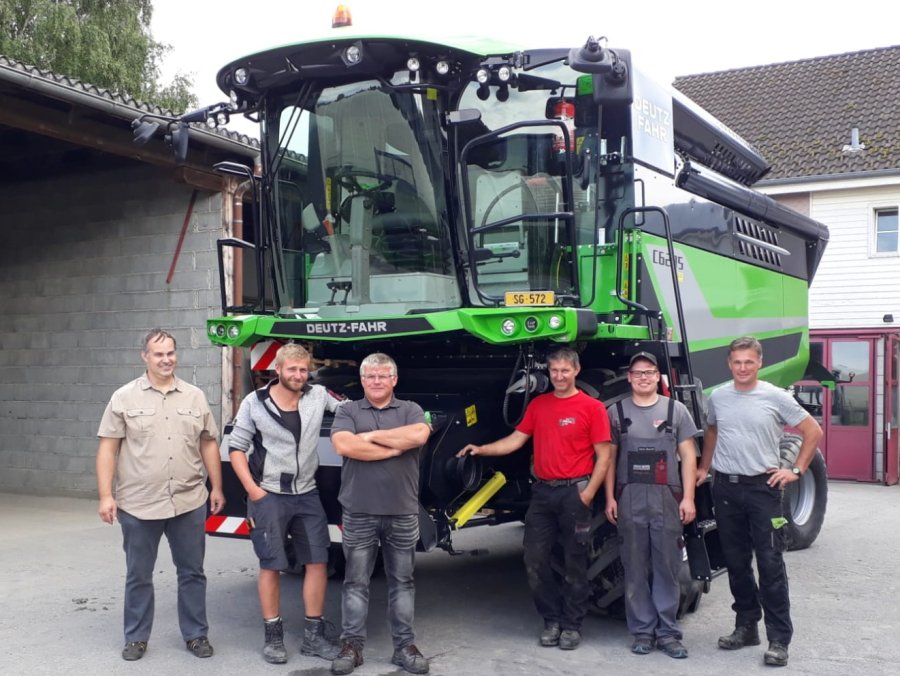 Deutz - Fahr Traktoren + Mähdrescher