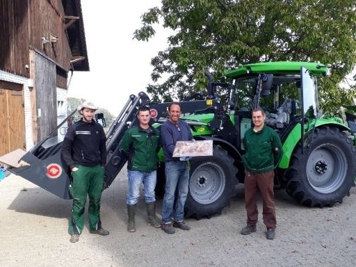 Deutz - Fahr Traktoren + Mähdrescher